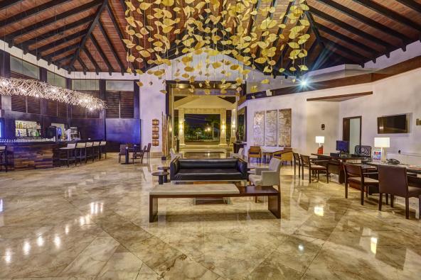 Royalton Splash Punta Cana Resort - Lobby